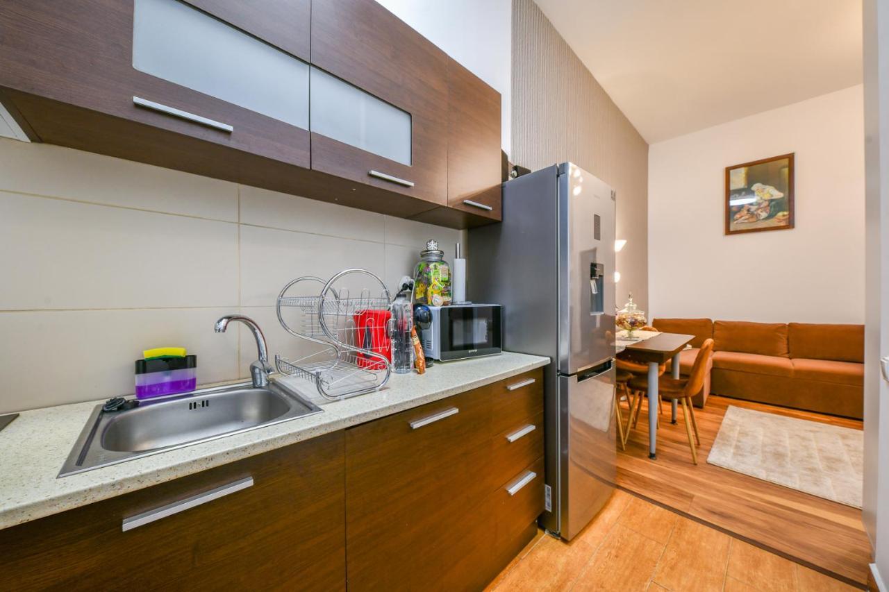 Glam Apartment كلوج-نابوكا المظهر الخارجي الصورة